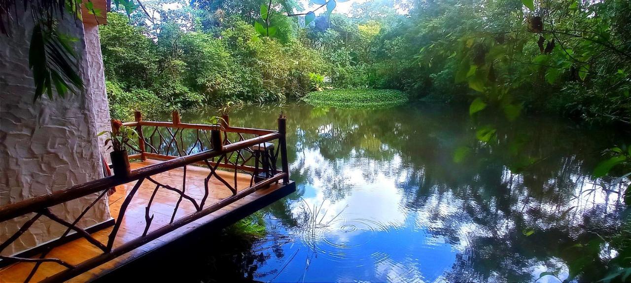 Cantalarana Lodge Mindo Kültér fotó