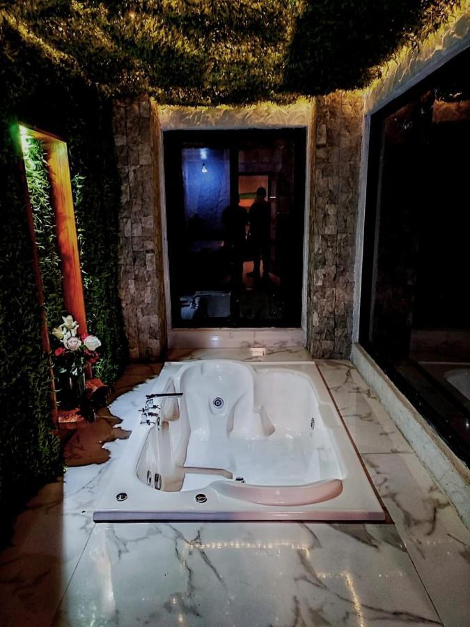 Cantalarana Lodge Mindo Kültér fotó